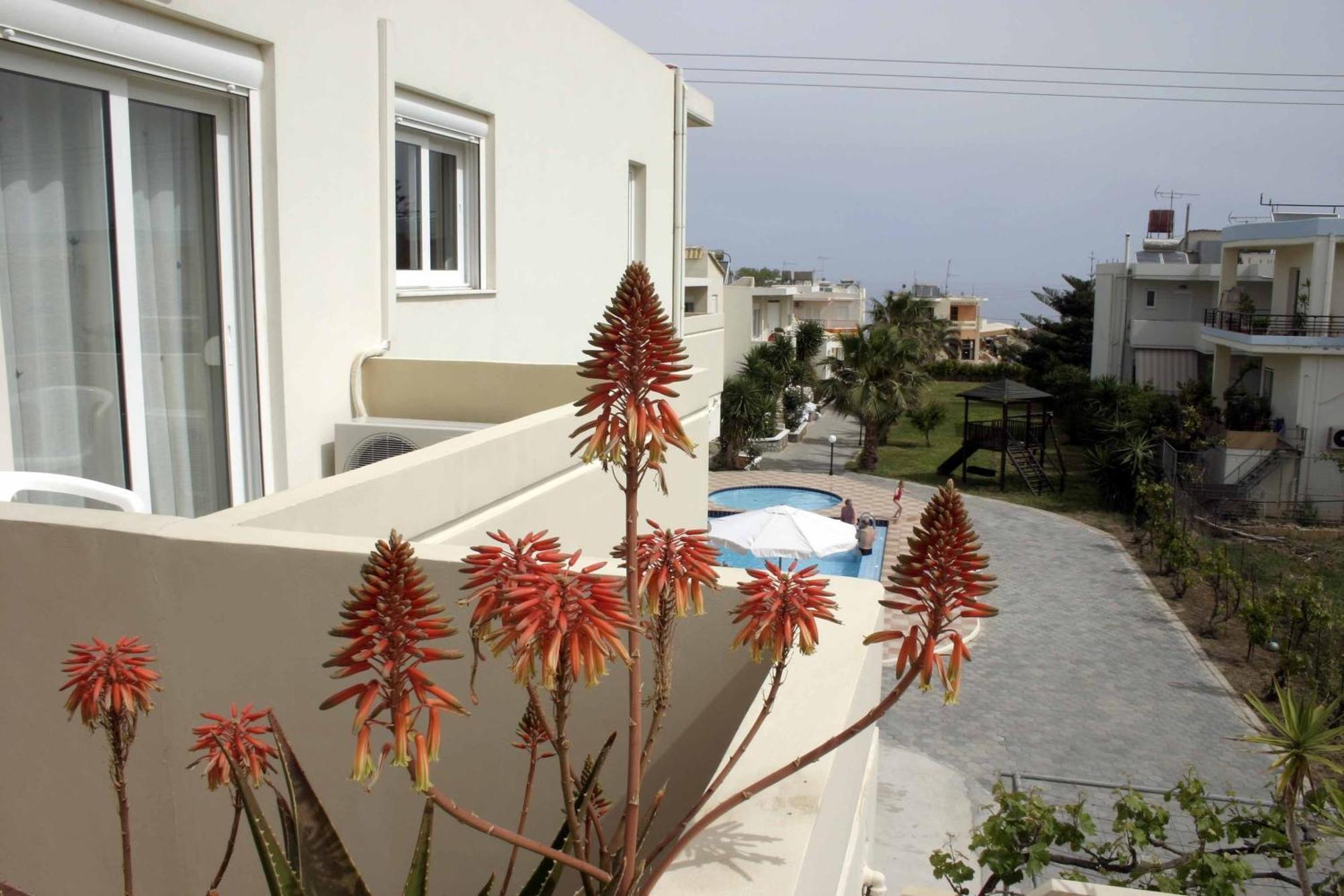 ستالوس Evilion Hotel المظهر الخارجي الصورة