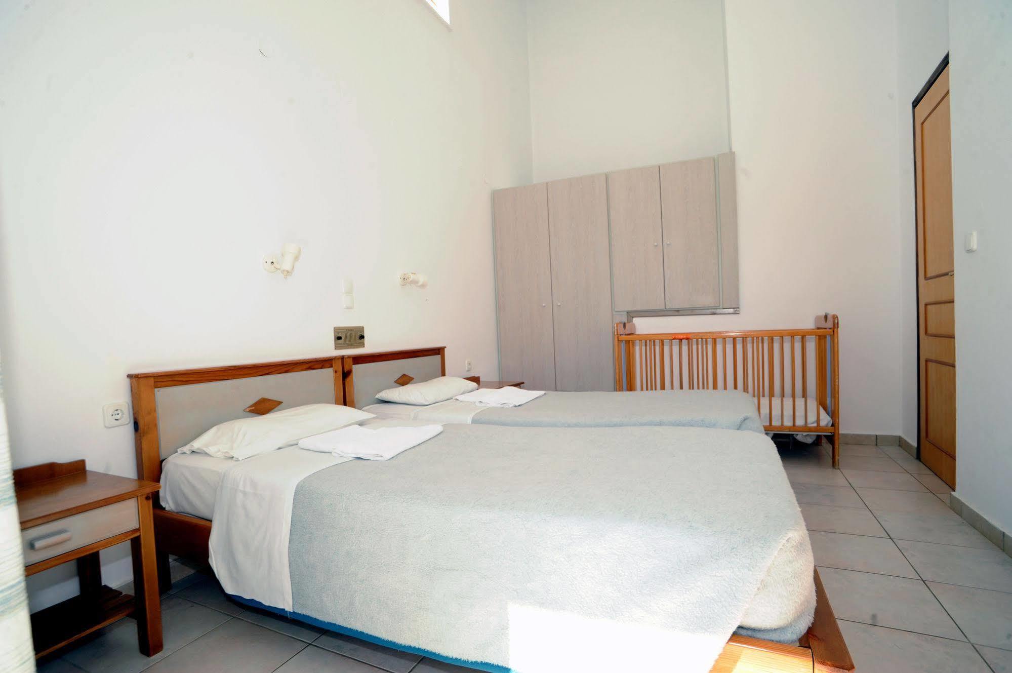 ستالوس Evilion Hotel المظهر الخارجي الصورة