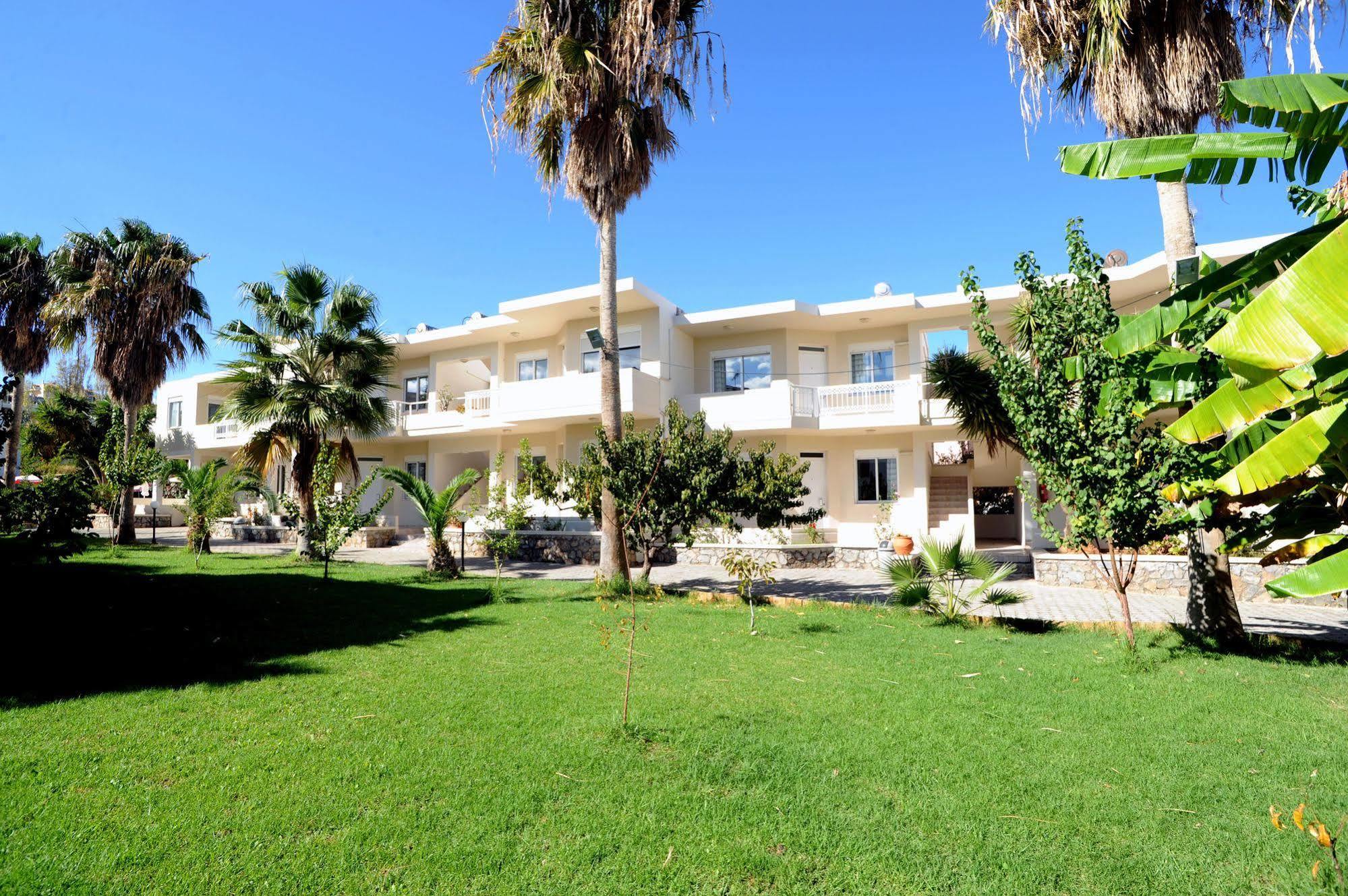 ستالوس Evilion Hotel المظهر الخارجي الصورة